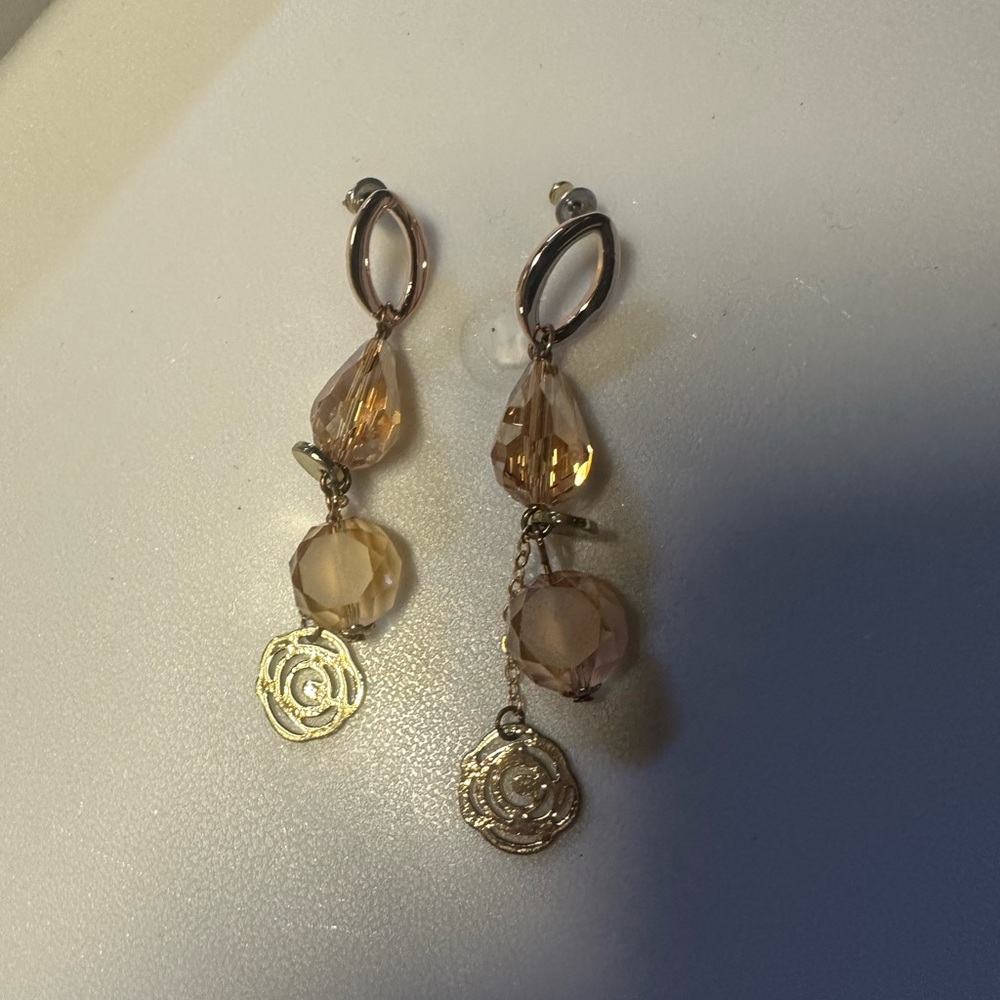 Chic Gold and Tan Dangle Earrings‎